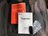中古車は一物一価、同じようなお車でも、整備状況、外内装の状態など様々です。
