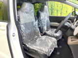もちろん車内はキレイです♪よりクリーンな状態をキープしたいお客様には『ナノゾーンコート』がおすすめ!新型コロナウイルス対策や、除菌・消臭に効果を発揮し多くの方にご好評いただいております。