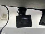 ◆前方ドライブレコーダー◆近年では必須の装備となっているドライブレコーダー!万が一の場合にも安心です♪