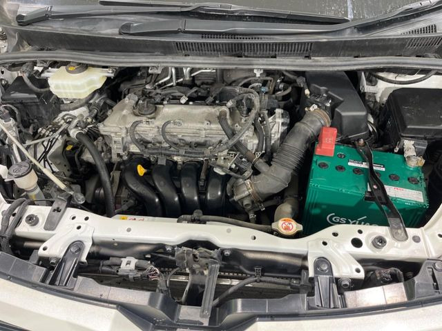トヨタ ヴォクシー 2.0 ZS 煌II の中古車詳細 (74,531km, ホワイト