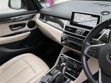 ◆LIBERALAは、輸入車選びの新たなスタイルを提案するインポート・セレクト・ブランドです。オーナー様となる方がクルマから直接感じる感性を第一にした、最良の一台との出会いをコーディネートいたします。