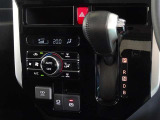 電動パーキングブレーキ・ブレーキホールドを装備してます。ホールド機能は信号待ちが多い一般道で疲労軽減になり、大好評です!