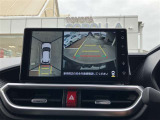 バックガイドモニターで、後方を確認しながら安心して駐車することができます。運転初心者も熟練者も必須の機能ですよ!
