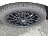 この度は、当店のお車をご覧いただきまして誠にありがとうございます。当店では全国販売・納車も行っております。県によって陸送費用は異なりますのでお気軽にお問い合わせください。