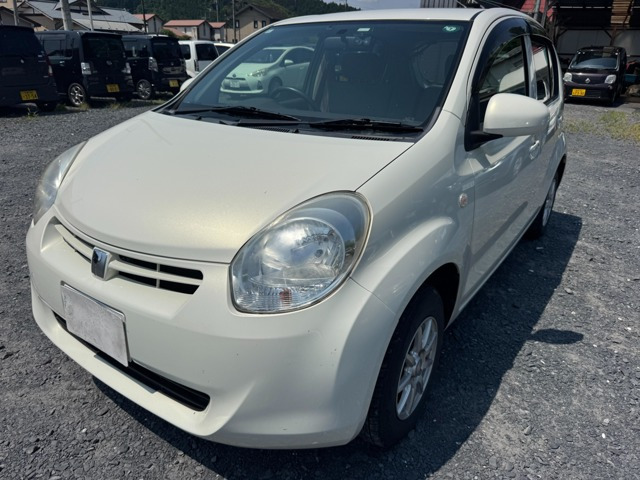 パッソ 1.0 X 4WD 