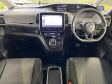 セレナ 1.2 e-POWER ハイウェイスターV アーバンクロム 