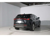 お客様が安全安心にお使いいただくために、納車前にレクサステクニカルショップにて点検整備をさせていただきます。