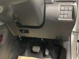 運転席周辺にある各種スイッチ画像です。今では必須アイテムのETCも装備(^^♪