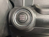 ワンプッシュでエンジンのスタート、ストップが出来て便利です。