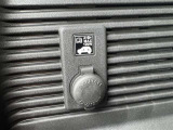 アクセサリーソケットが装備されています!