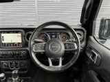 ラングラー アンリミテッド サハラ 4WD 本革シート