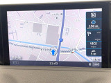 ●純正ナビ:一体感のあるナビは、高級感ある車内を演出してくれます。オーディオ機能も充実しておりますので、運転もより楽しめます♪