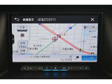 ナビを装備。タッチパネル式で使いやすく、お出かけもラクラクです。
