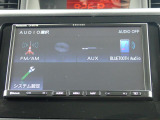 オーディオソースはご覧の通りです。Bluetoothを搭載しています。スマホと連動させると音楽等楽しむことが出来ます。