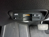 ETC付。高速道路の料金所はキャッシュレスで通過です。サービスエリア等にあるスマートインターの出入りも利用可能でとっても便利。ご納車後すぐにお使い頂けるようセットアップしてのお渡しとなります。