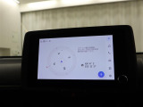 ディスプレイオーディオです♪スマートホンと接続してアップルカープレイやandroidオートを利用出来ます!グーグルマップでカーナビを表示したりできて便利に使えますよ♪