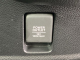 スマホや車載アクセサリーの電源確保に便利なアクセサリーソケットを装備。