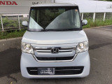 お客様に安全で快適なカーライフをお送りいただくために、中古車にも高いレベルの品質基準を設け、その基準に従って、全ての中古車について納車前整備を実施しています。