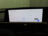 ディスプレイオーディオにナビ機能が設定されています。簡単な操作で行き先を入力することができ、音声で目的地まで案内してくれます。初めて訪れる場所も安心です。