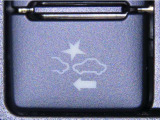 衝突被害軽減ブレーキを装備しております。