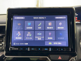 【オーディオソース】ラジオはもちろんCD、フルセグ、DVD、Bluetooth、ミュージックラック、USB、SDほか多彩な機能を装備しております