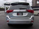 アウトランダーPHEV 2.4 G プラスパッケージ 4WD 