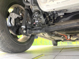 お車を安心してお乗りいただく為には、足回りの定期点検が欠かせません。サービスサポート(有償保証)では無料点検もご提供しており、安心のカーライフをお過ごしいただけるサポート体制が整っています。