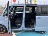 当店では、自社で仕入れした厳選車両を、多数展示しております。リーズナブルなお車を多数在庫しております。掘り出し物を探しにいらしてください。