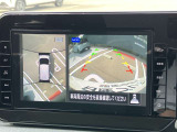 駐車中のクルマを、上空から見下ろしているかのような映像にして日産オリジナルナビゲーション画面(またはインテリジェント ルームミラーのディスプレイ)に表示。ひと目で周囲の状況がわかるため、スムースに駐車