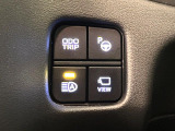 【駐車支援システム】駐車スペースを検知し、スムーズな駐車をアシスト。狭いスペースへの駐車など、駐車に自信の無い方におすすめの機能です♪