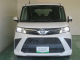 明度の高いLEDヘッドライトで、夜間の運転も安心です。