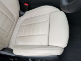 BMW Premium Selection 江戸川は、約20台の展示スペースがあり、常時新車拠店より厳選された認定中古車が続々と入庫しております。