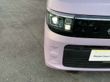 LEDヘッドライト仕様で夜間時の走行も明るく見やすいです