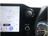 ポケットやバッグからキーを出さずにスマートに乗り込め、ボタンプッシュでおしゃれにエンジンスタートです。盗難防止イモビライザーも装備で安心です!