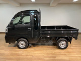 4WD/5MT車☆純正ナビにバックカメラ装備のハイゼットトラックジャンボエクストラが入荷♪ETCや便利なスマートインナーミラーも♪ご来店にて現車確認いただけるお客様のみの販売とさせていただいております