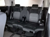 愛車の室内を抗菌・抗ウイルス・防臭パック【チタニア:車内にコーティングし抗菌、抗ウイルス効果を発揮しながら悪臭を付きにくく残りにくくします。】も取り扱いしています。