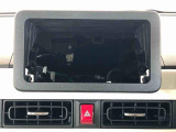 当車両はオーディオレスです。多彩なナビゲーション・オーディオをご用意しております。詳しくは当店スタッフにお問い合わせください。