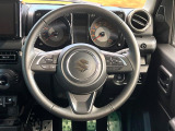 【純正革巻きステアリング】上質な革を使用することで、手にしっかり馴染みとても運転しやすいハンドルです♪