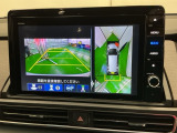 ガイドライン付きバックモニターで車庫入れも安心。知らない道でも安心して楽しくお出かけができます