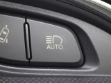 オートマチックハイビームとシステム(AHB)スイッチです。