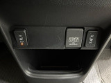 【シートヒーター】寒い日に重宝するシートヒーター!エアコンより早く温まってくれるので寒がりの人も安心ですね♪エアコンの温風は乾燥するから苦手、という方にもをおすすめです。