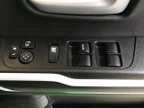 パワーウインド・電動格納付きドアミラースイッチは、運転席ドアに集中☆