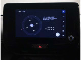 最近の主流ディスプレイオーディオです、スマホと繋いでMAP表示や音楽再生が出来ますよ♪