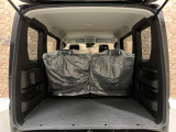 ■充実のアフターサービス■ 車の販売はもちろん、自社整備工場・自社鈑金工場・オイル交換&点検専門店舗を完備しておりますので納車後もお客様のカーライフをトータルでサポートいたします。