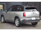 【MINI NEXT 認定中古車】安心の保証プログラムや延長保証など、MINI NEXT車両をご購入いただいたオーナーの皆様に、より快適なMINIライフを楽しんでいただくためのユニークなサービスをご用意しております。