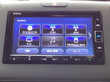 ドライブの必需品。見やすい・使いやすいHonda純正のメモリーナビを搭載しています。