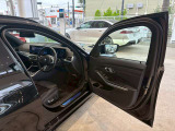 BMW Premium Selection 調布/〒182-0015東京都調布市八雲台2-14-1/TEL.042-426-1166/営業時間:10:00-18:00