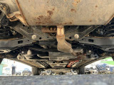下回りの状態です。錆が少ない車です。