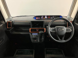インパネ全体!視界が良好で小回りが利くので運転が苦手な方でも運転しやすいです♪