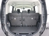 ☆普段のお買い物では十分な荷室空間ですね♪